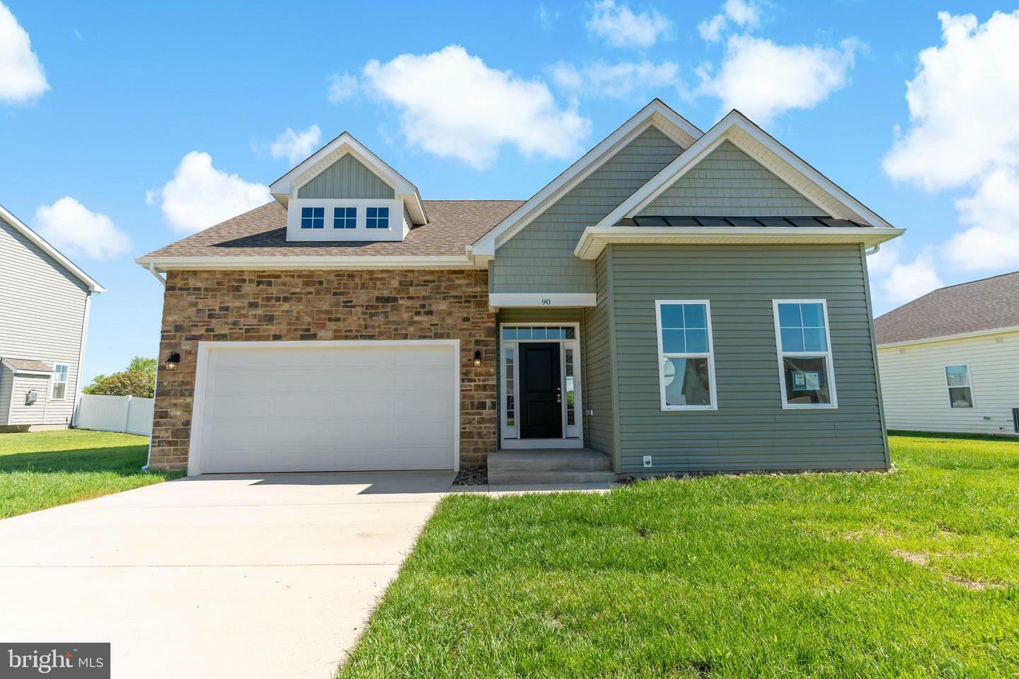 Property Photo:  90 Santiago Circle  WV 25403 
