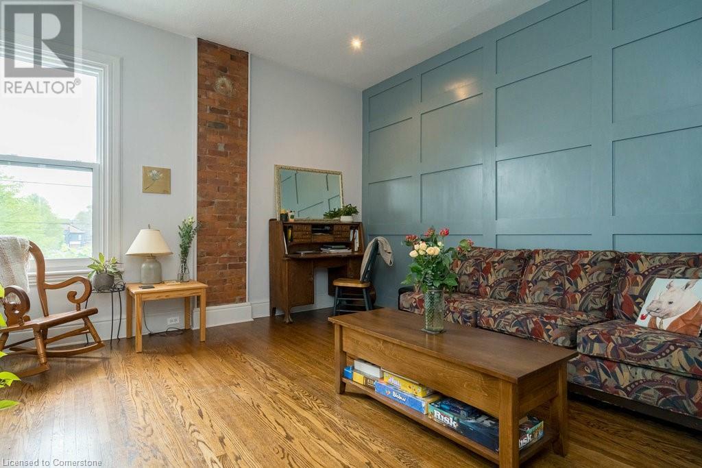 Property Photo:  146 Forest Avenue  ON L8N 1X5 