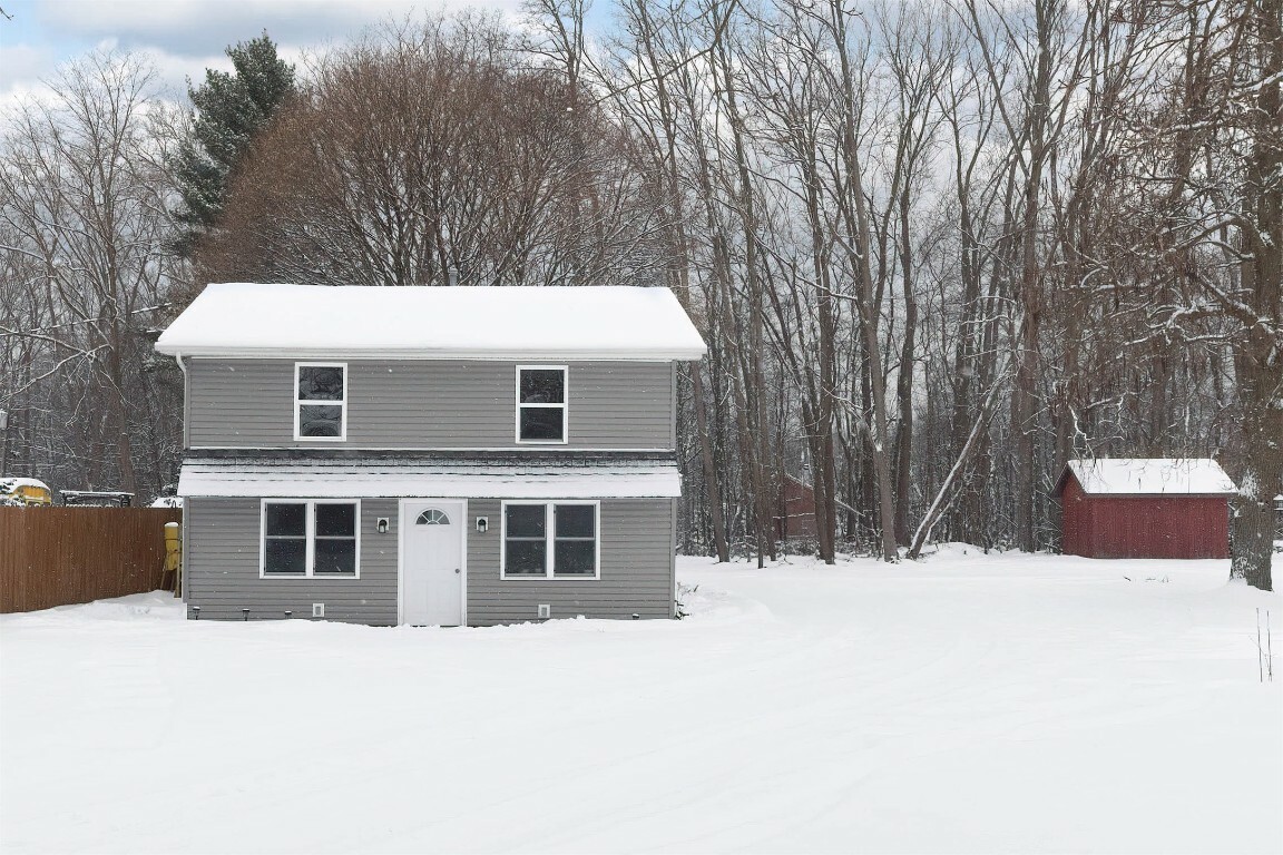 Property Photo:  6982 W Lake Road  PA 16415 