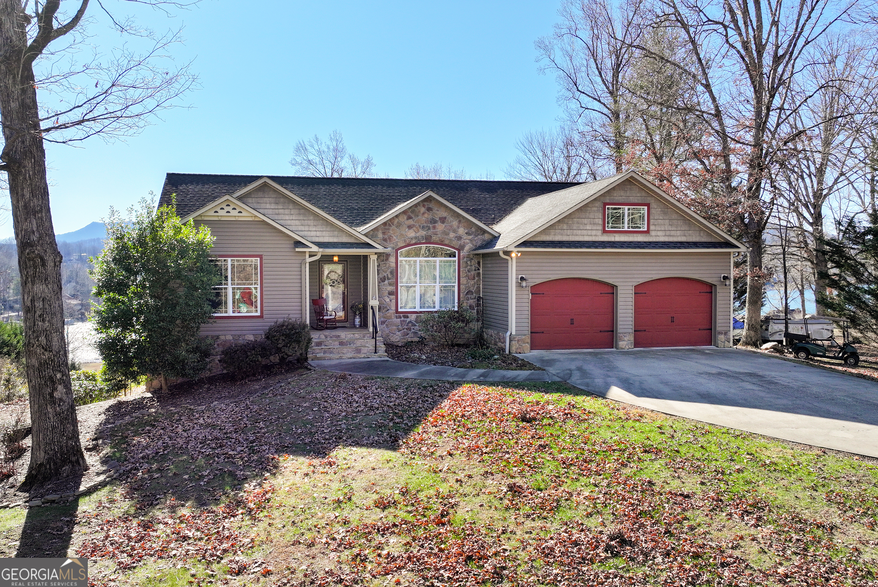 Property Photo:  2135 Mockingbird Lane  GA 30546 