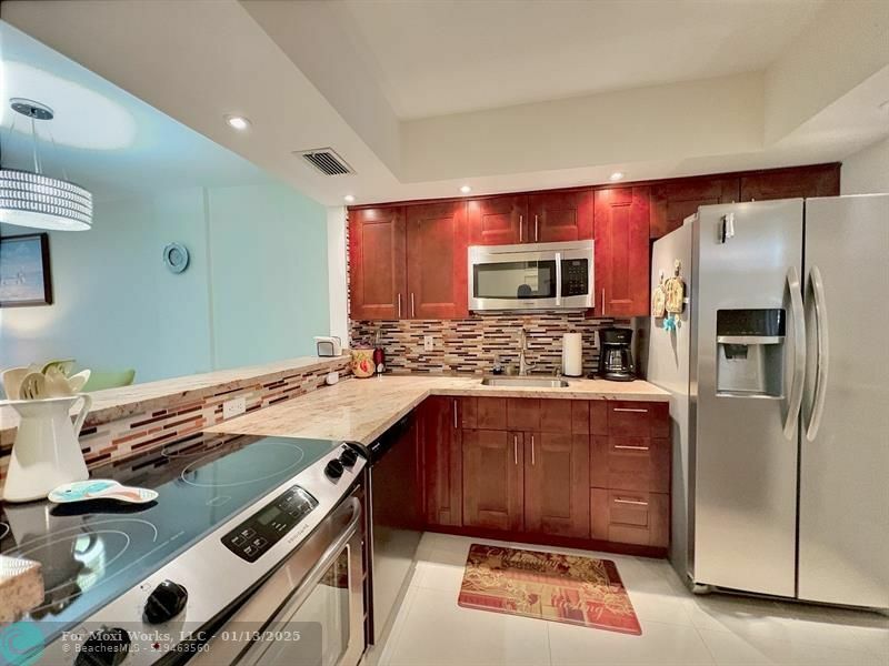 Property Photo:  1333 E Hallandale Beach Blvd 106  FL 33009 