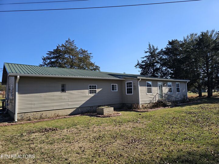 Property Photo: 184 Glade Rd TN 37724