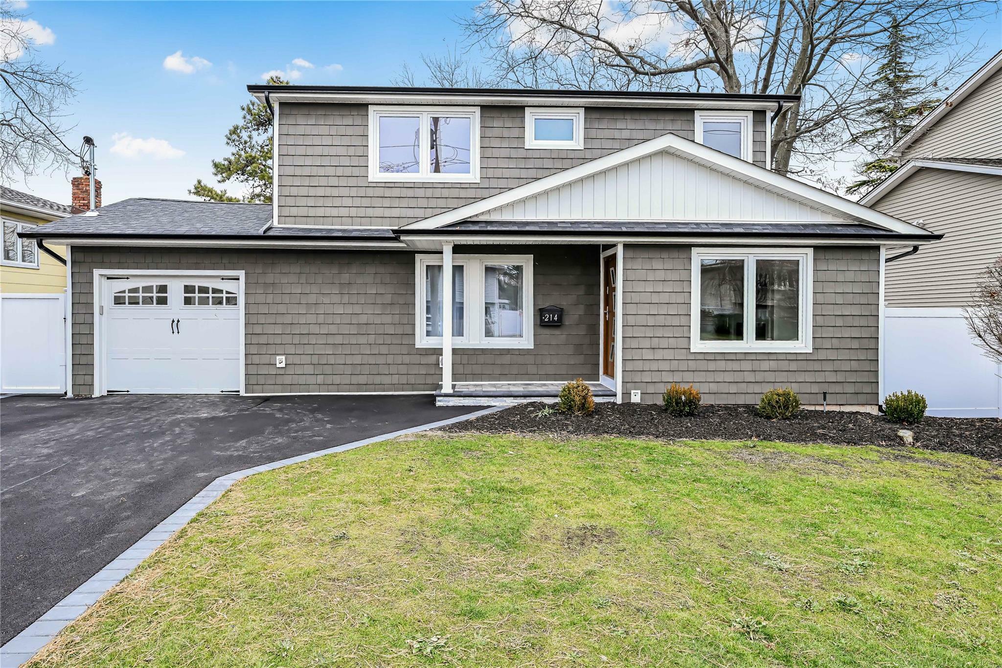 Property Photo:  214 Oak Neck Road  NY 11795 