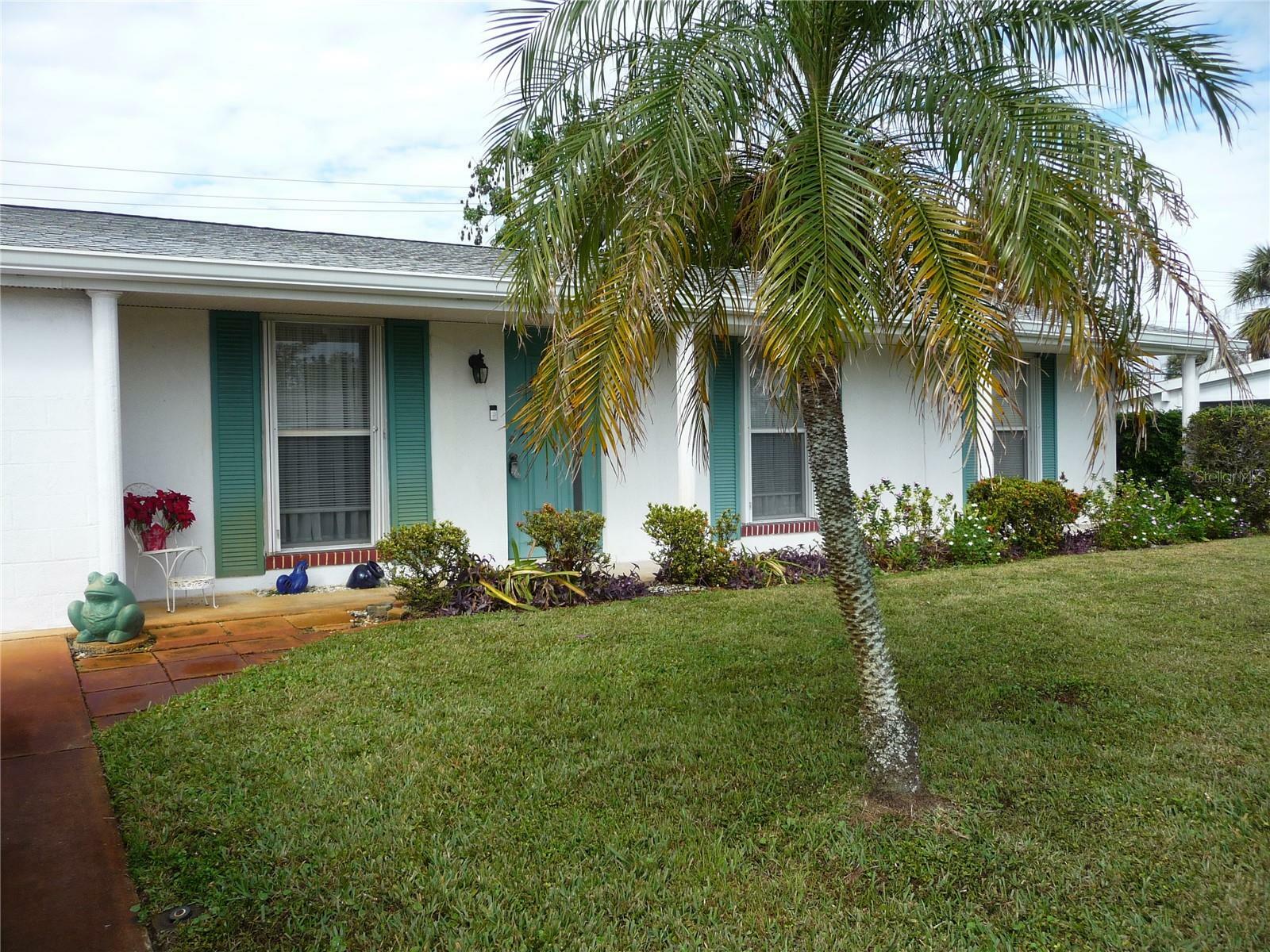 Property Photo:  320 Lasayette Drive NE  FL 33952 