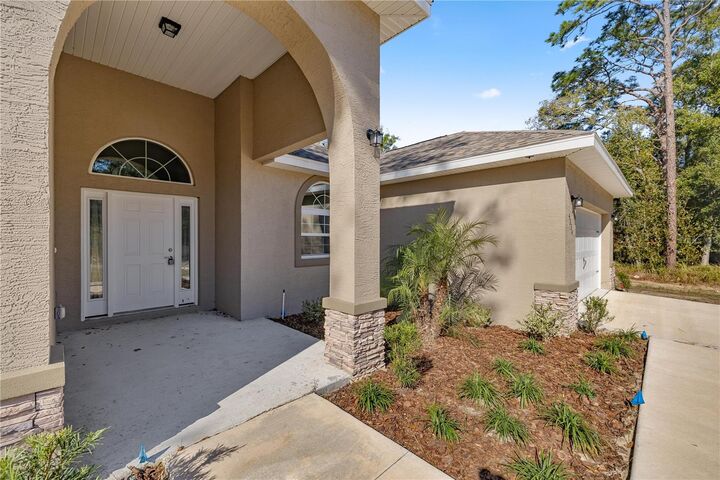 Property Photo:  4334 N Grasstree Drive  FL 34465 