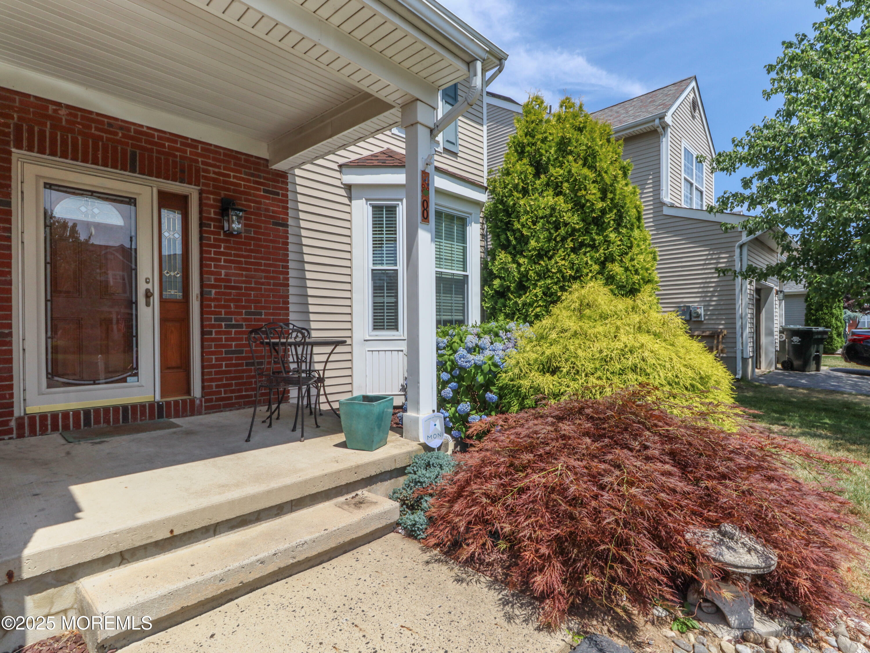 Property Photo:  8 Devonshire Drive  NJ 07730 