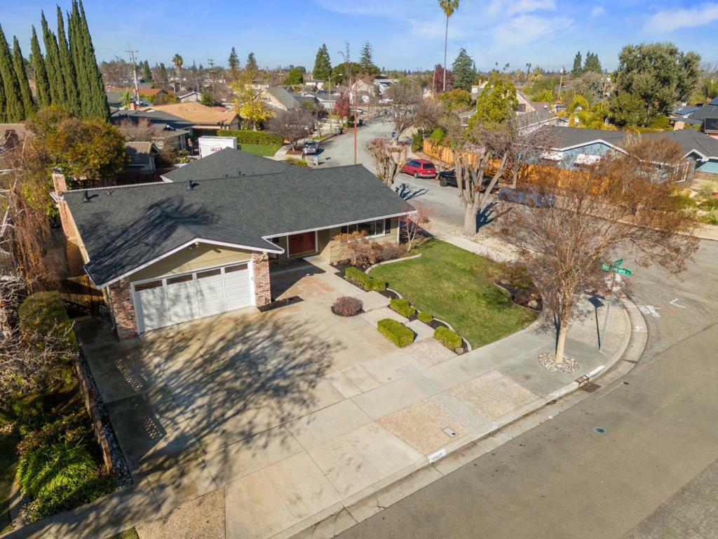 Property Photo:  4407 Hendrix Court  CA 95124 