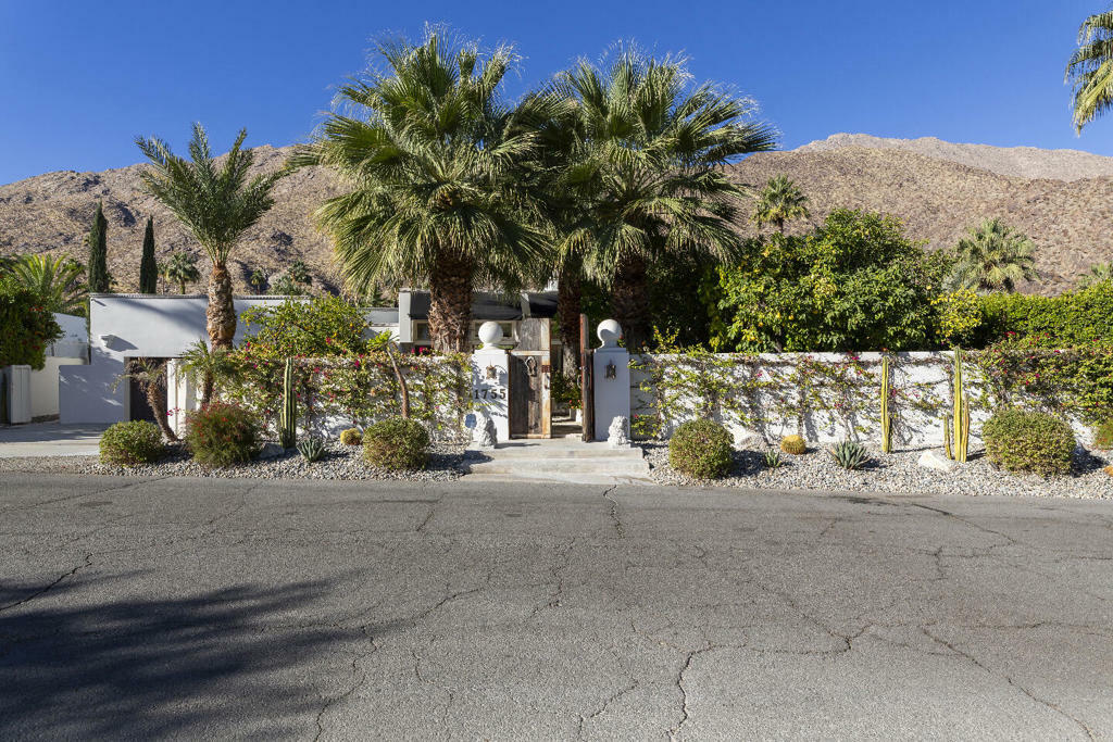 Property Photo: 1755 S Mesa Drive CA 92264
