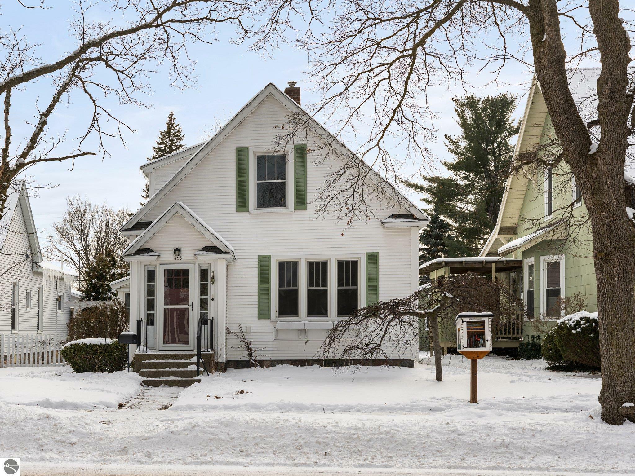 Property Photo:  413 W Eleventh Street  MI 49684 