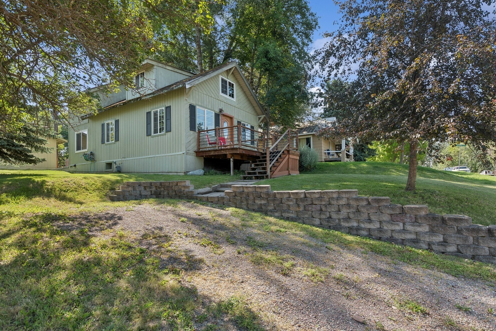 Property Photo:  633 Kalispell Avenue  MT 59937 