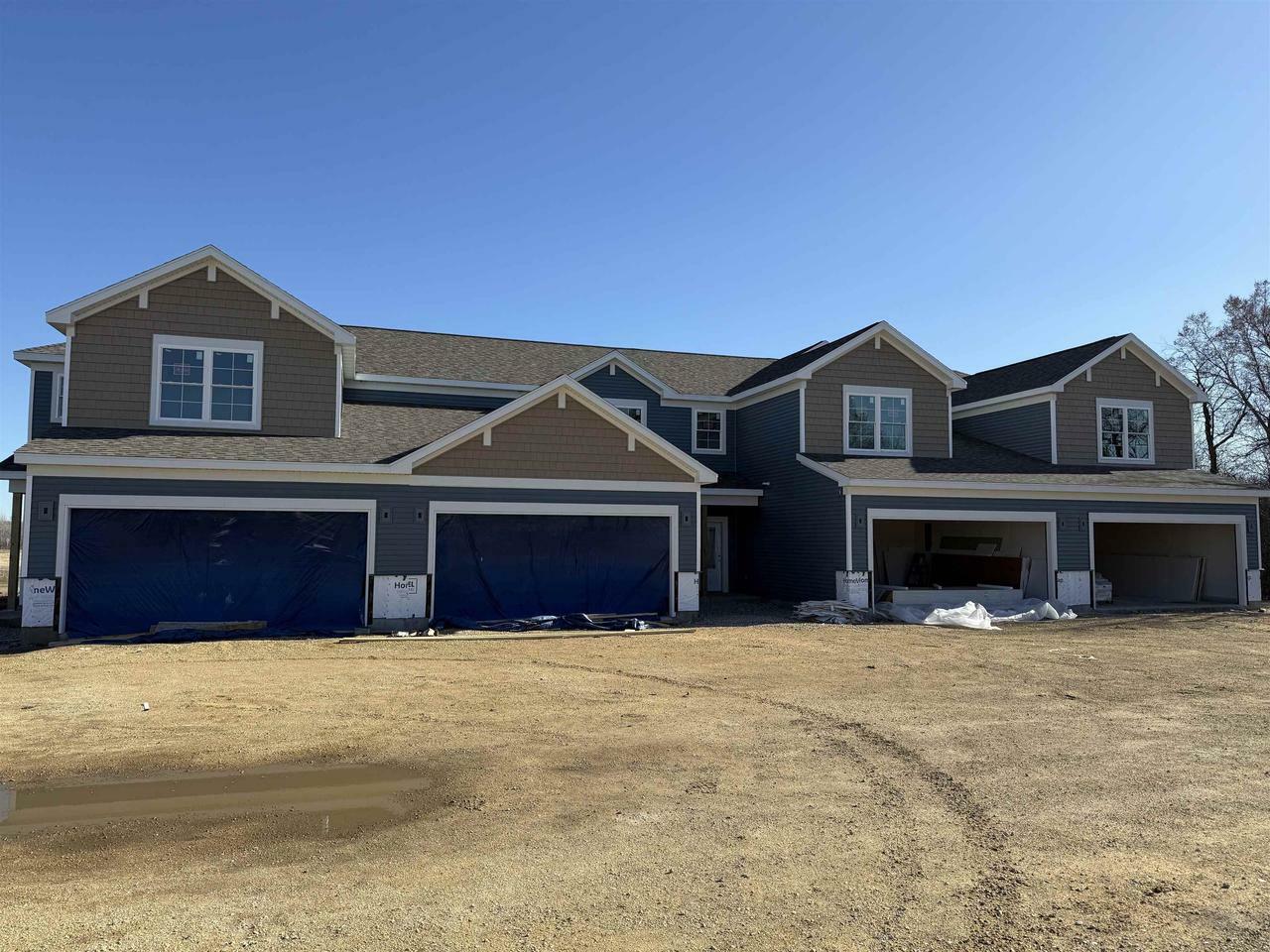 3152 South Bartells Dr Drive B  Beloit WI 53511 photo