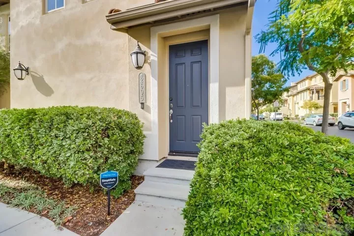 Property Photo:  2695 Piantino Cir  CA 92108 