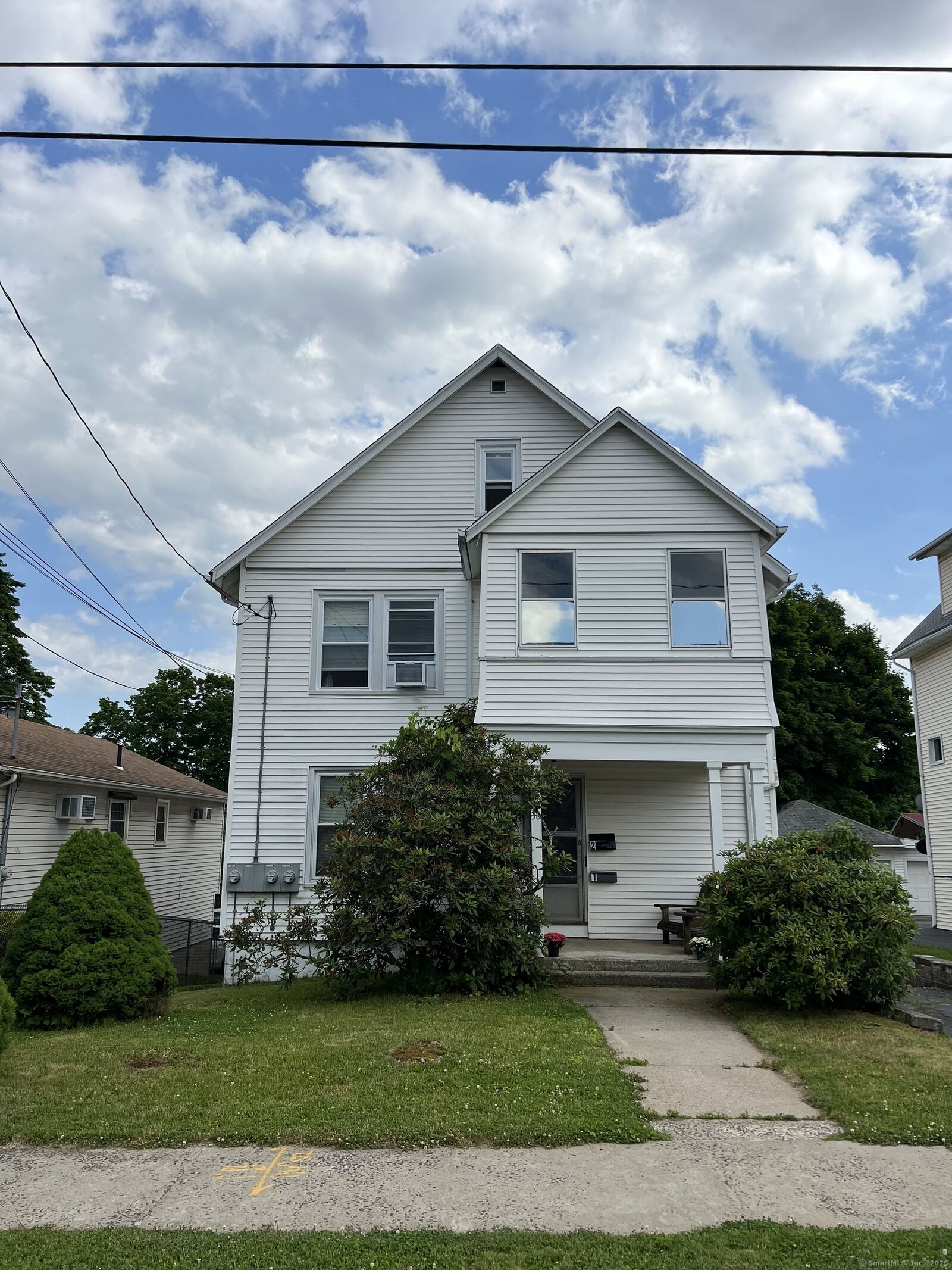 Property Photo:  38 Queen Street  CT 06053 