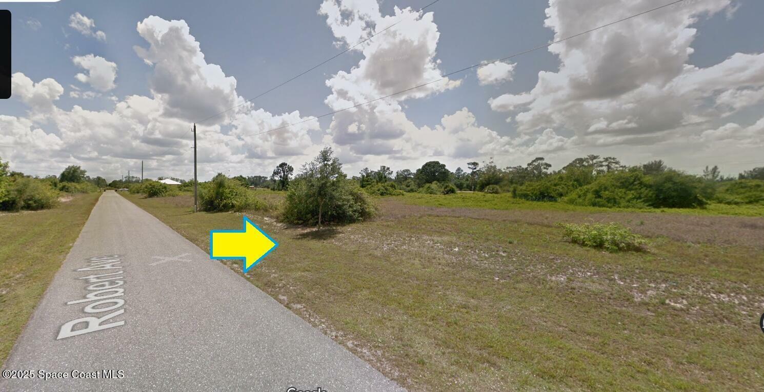 Property Photo:  1611 Robert Avenue  FL 33972 