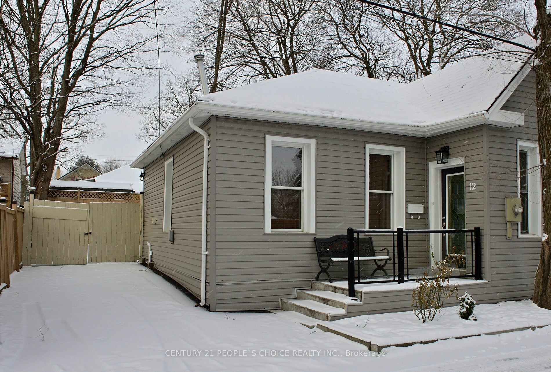 12 Barrie Lane  Cambridge ON N1S 3A4 photo