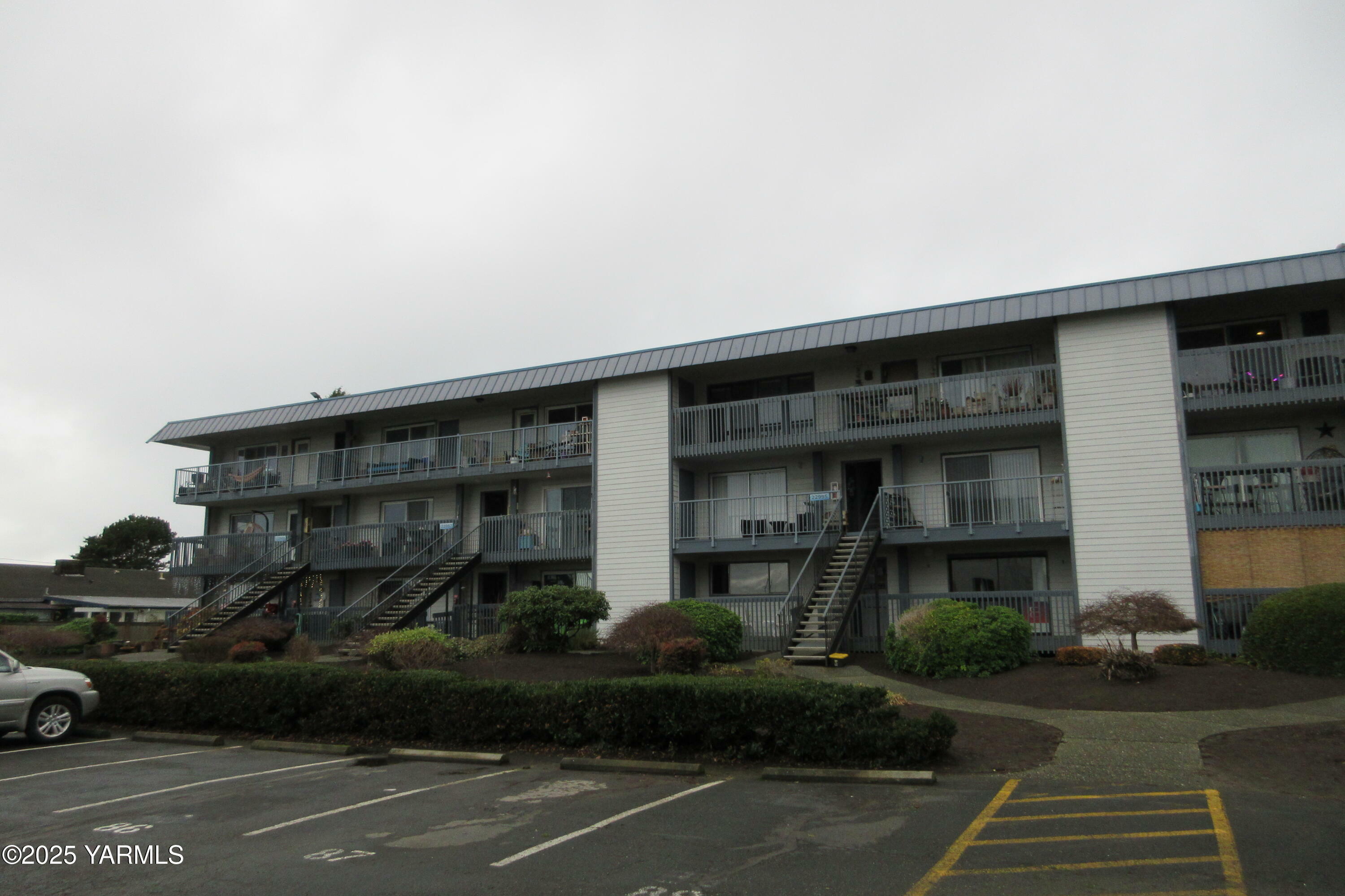 Property Photo:  22995 Marine View Drive S D#304  WA 98198 