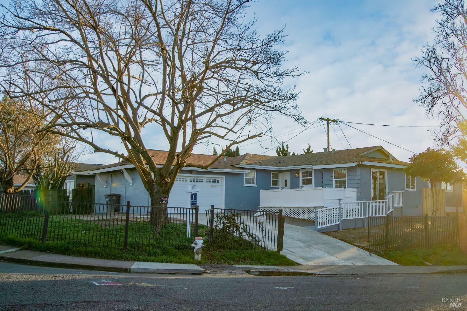 Property Photo:  415 Taper Avenue  CA 94589 