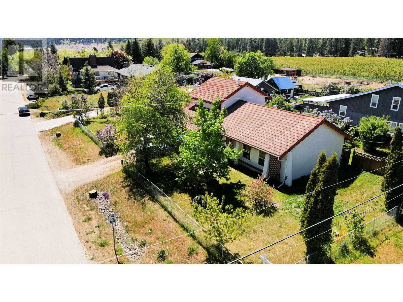 Property Photo: 6422 Mack Road BC V0H 1X8