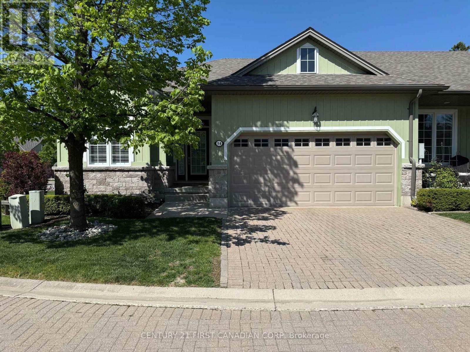 14 Oakwood Links Lane  Lambton Shores (Grand Bend) ON N0M 1T0 photo