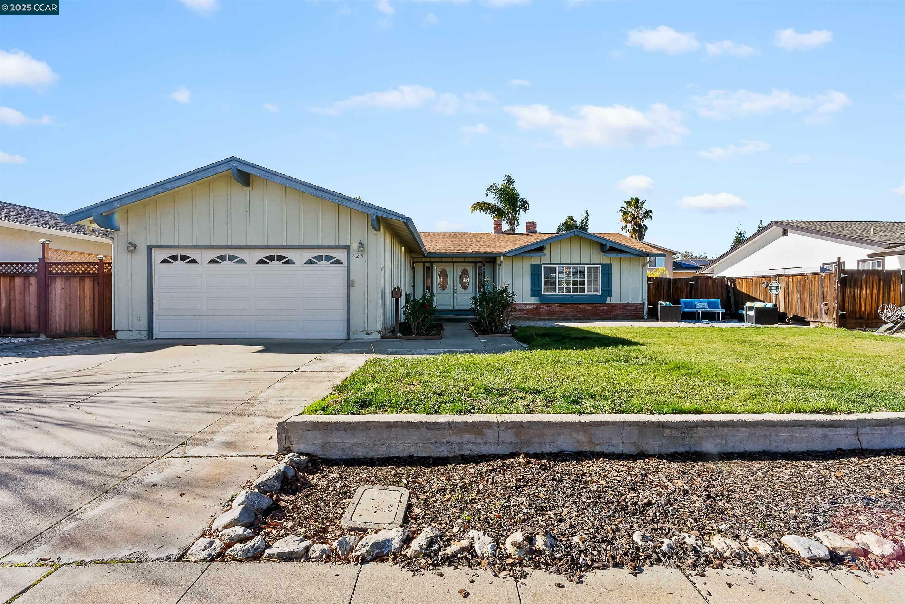 429 Leona Dr  Livermore CA 94550 photo