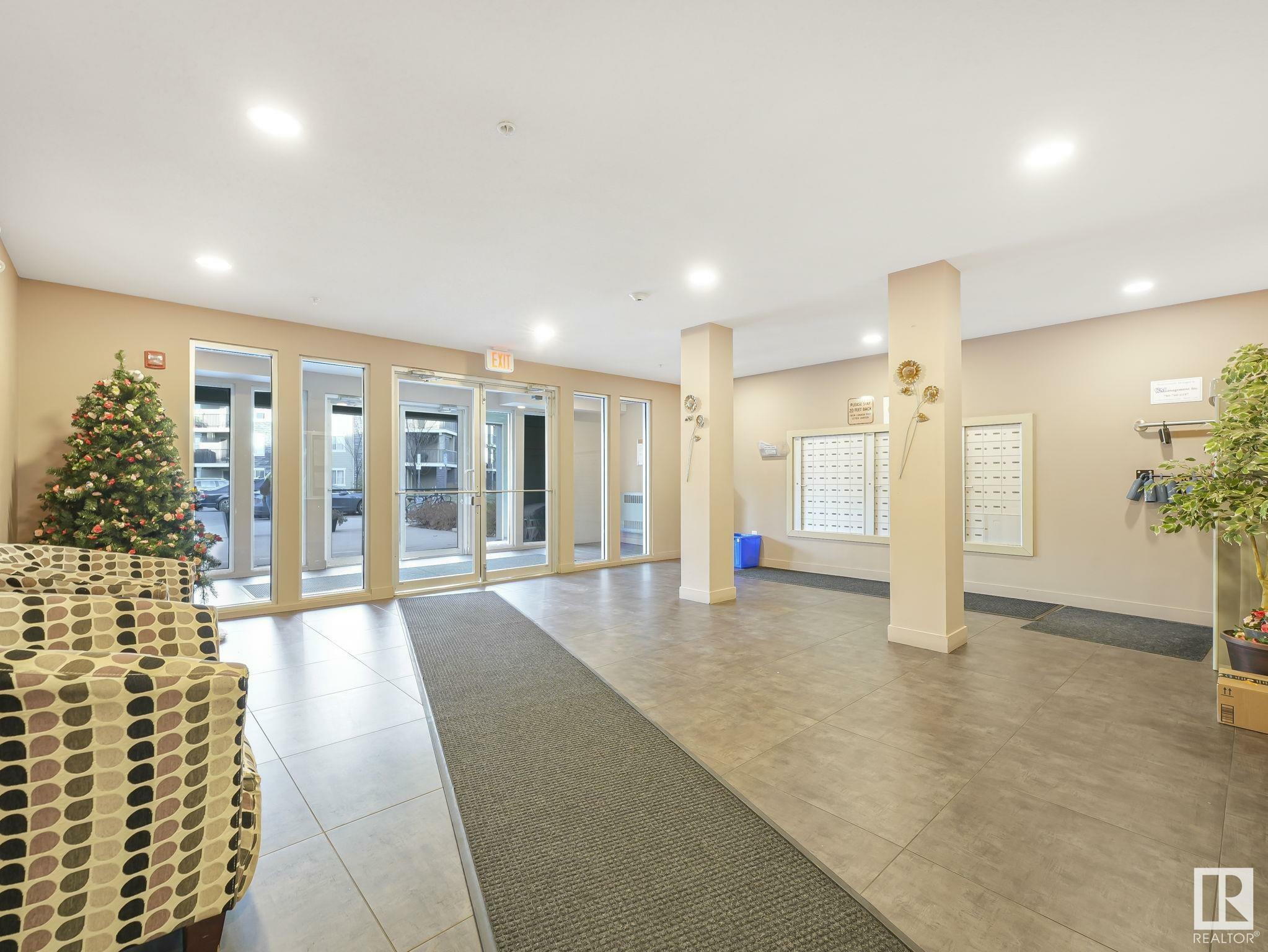 Photo de la propriété: 270 McConachie Drive NW 404 AB T5Y 3N4