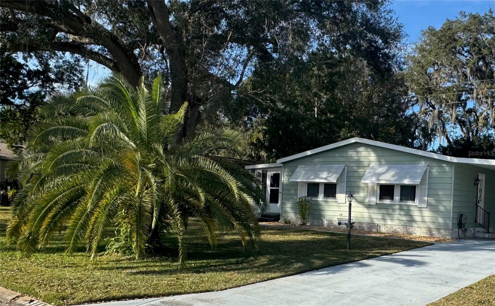 Property Photo:  1311 E Schwartz Boulevard E  FL 32159 