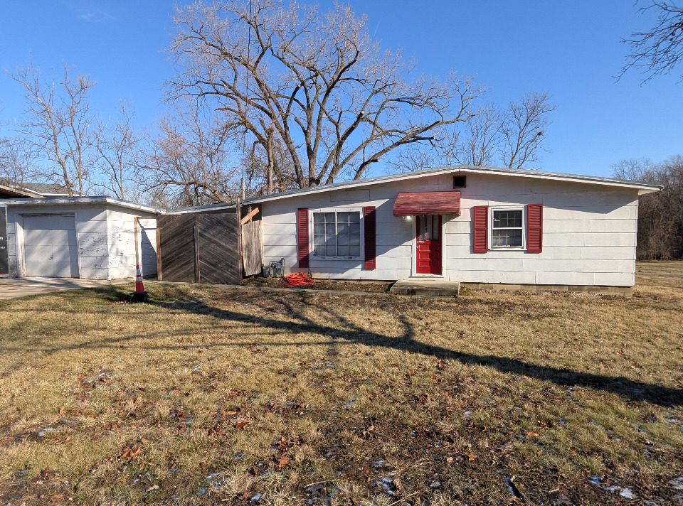 Property Photo:  5S501 Tuthill Road  IL 60563 