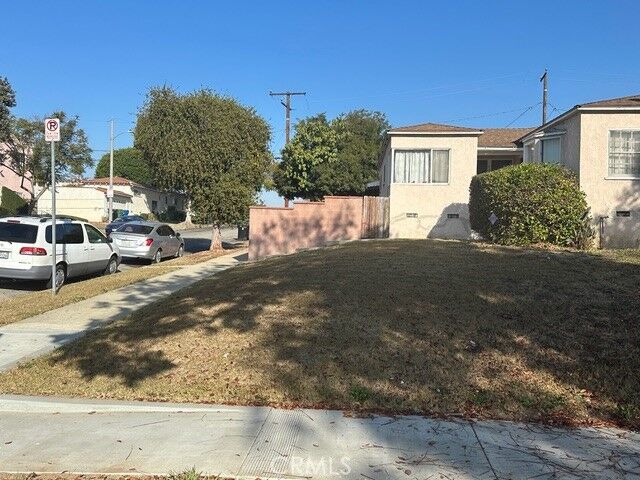 Property Photo: 3223 W 83rd Street CA 90305