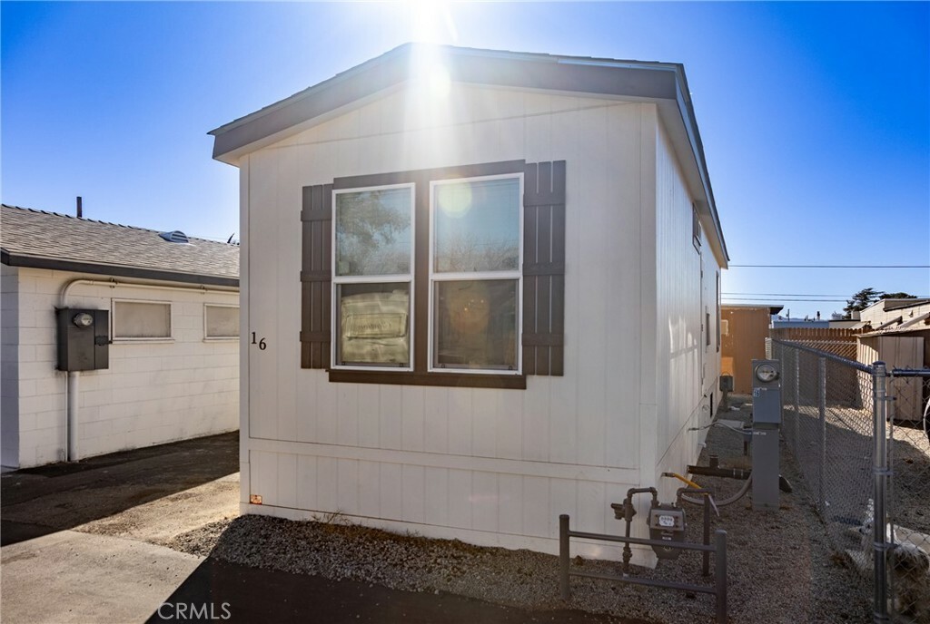 Property Photo:  1490 E 6th Street 16  CA 92223 