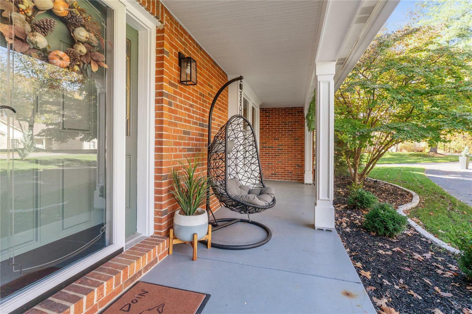 Property Photo:  16510 Lancaster Estates Drive  MO 63040 