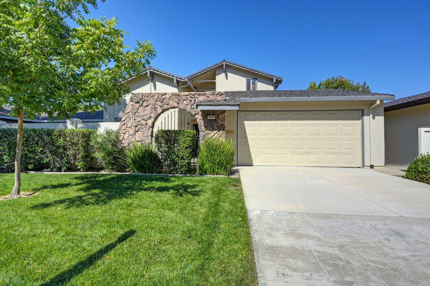 Property Photo:  5886 Kahara Court  CA 95822 