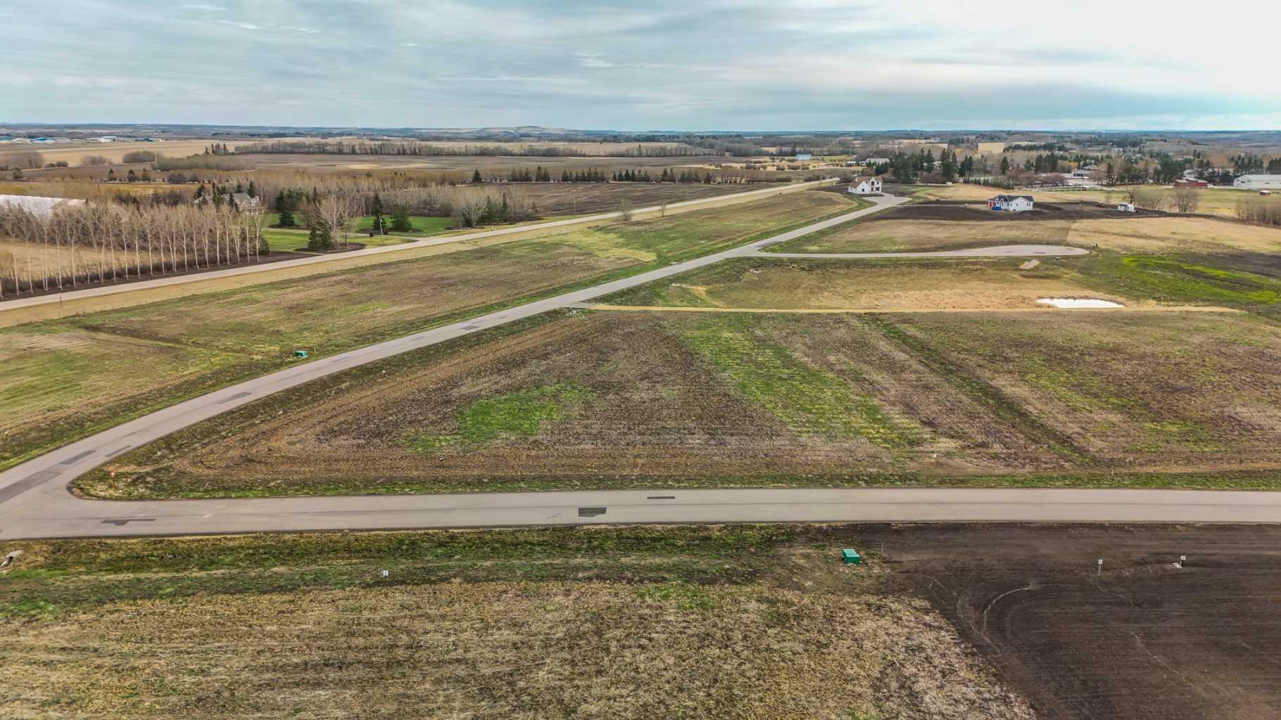 Photo de la propriété: 28163 Township Road 374 71 AB T4E 2E1