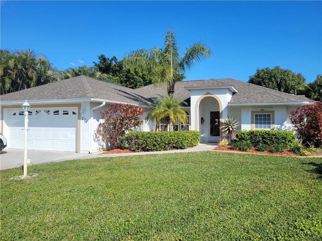 Property Photo:  271 Fleming Street  FL 32958 