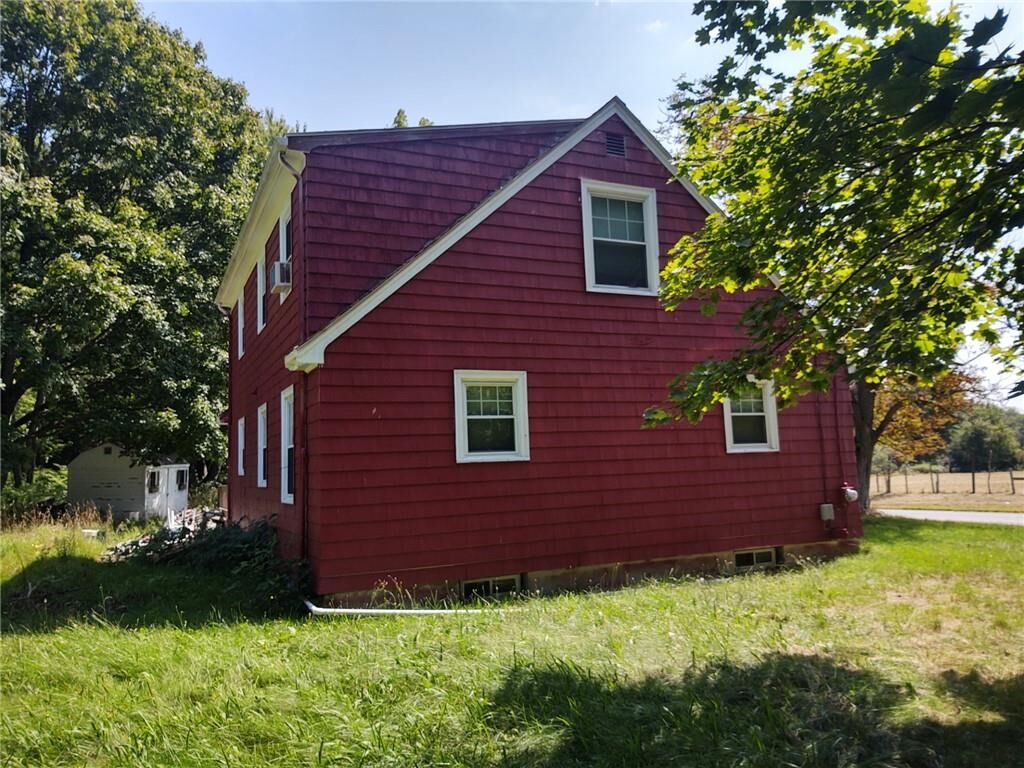 Property Photo:  62 Chestnut Street  MA 02771 
