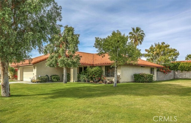 Property Photo:  1496 E Luna Way  CA 92262 