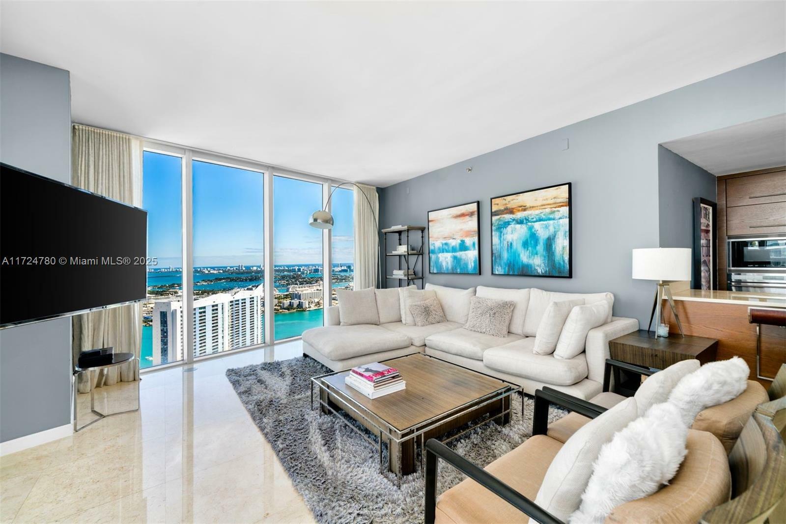 Property Photo:  465 Brickell Ave 5302  FL 33131 