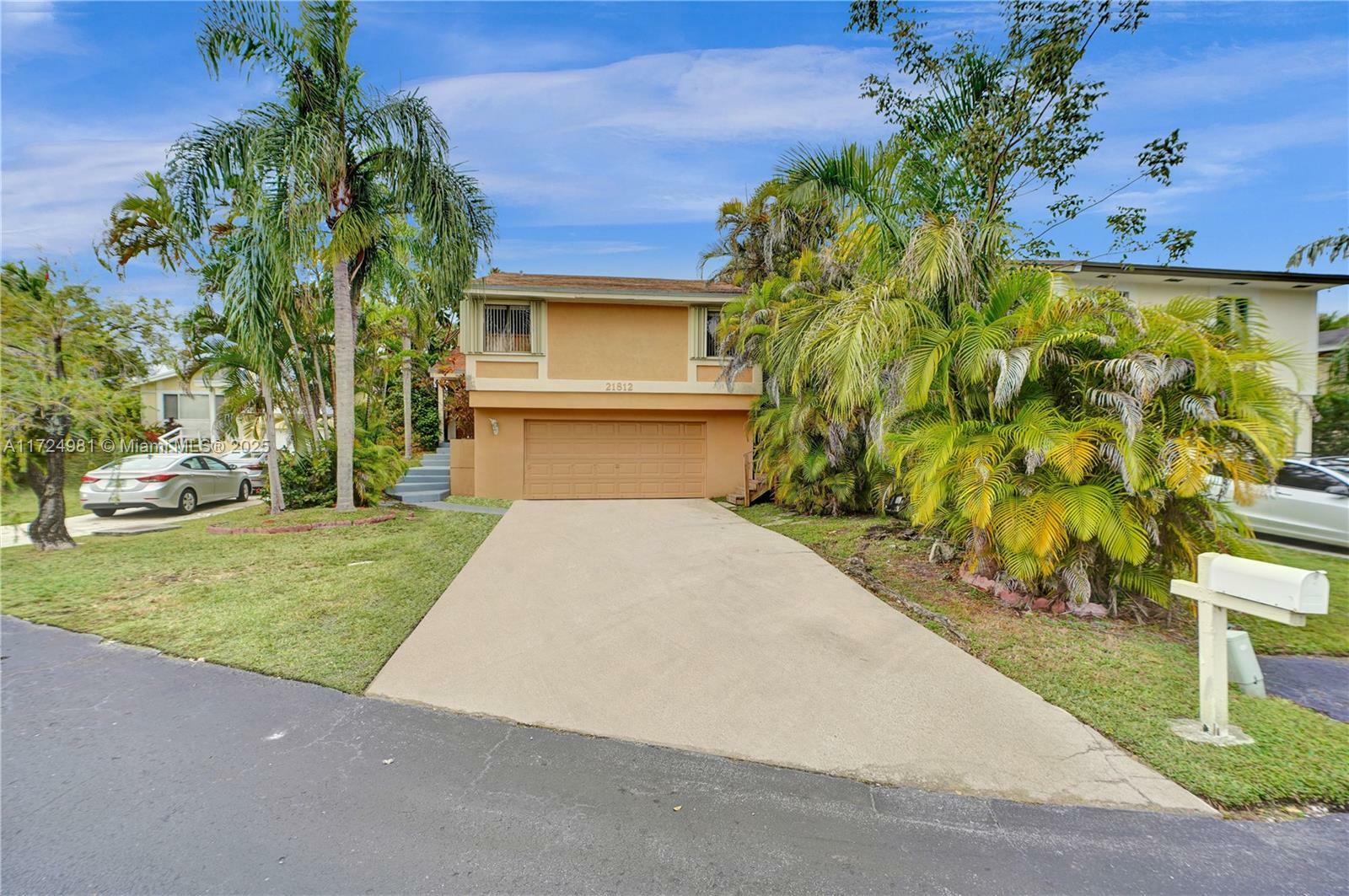 Property Photo: 21812 SW 98th Pl FL 33190