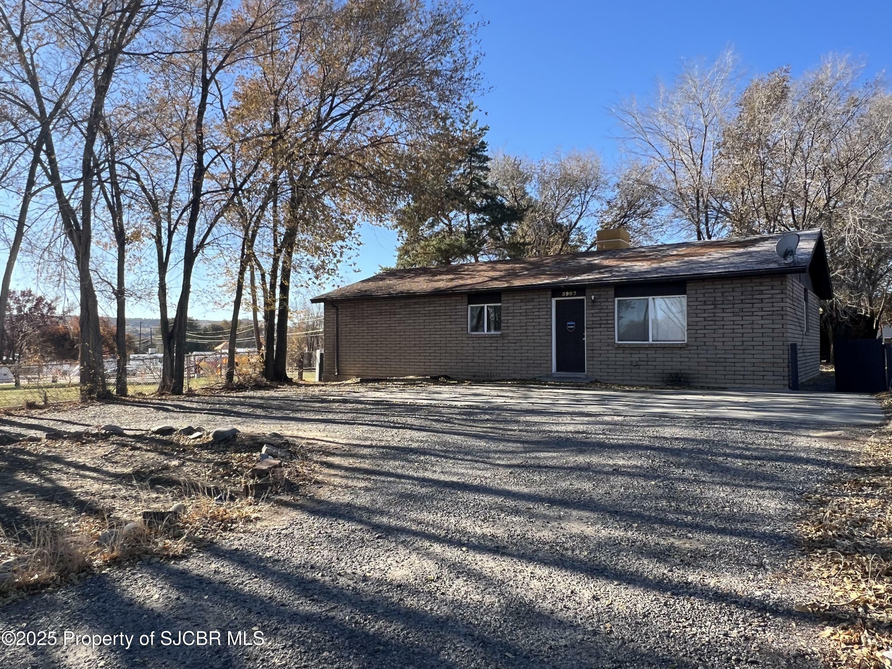 Property Photo:  3907 Silver Avenue  NM 87402 