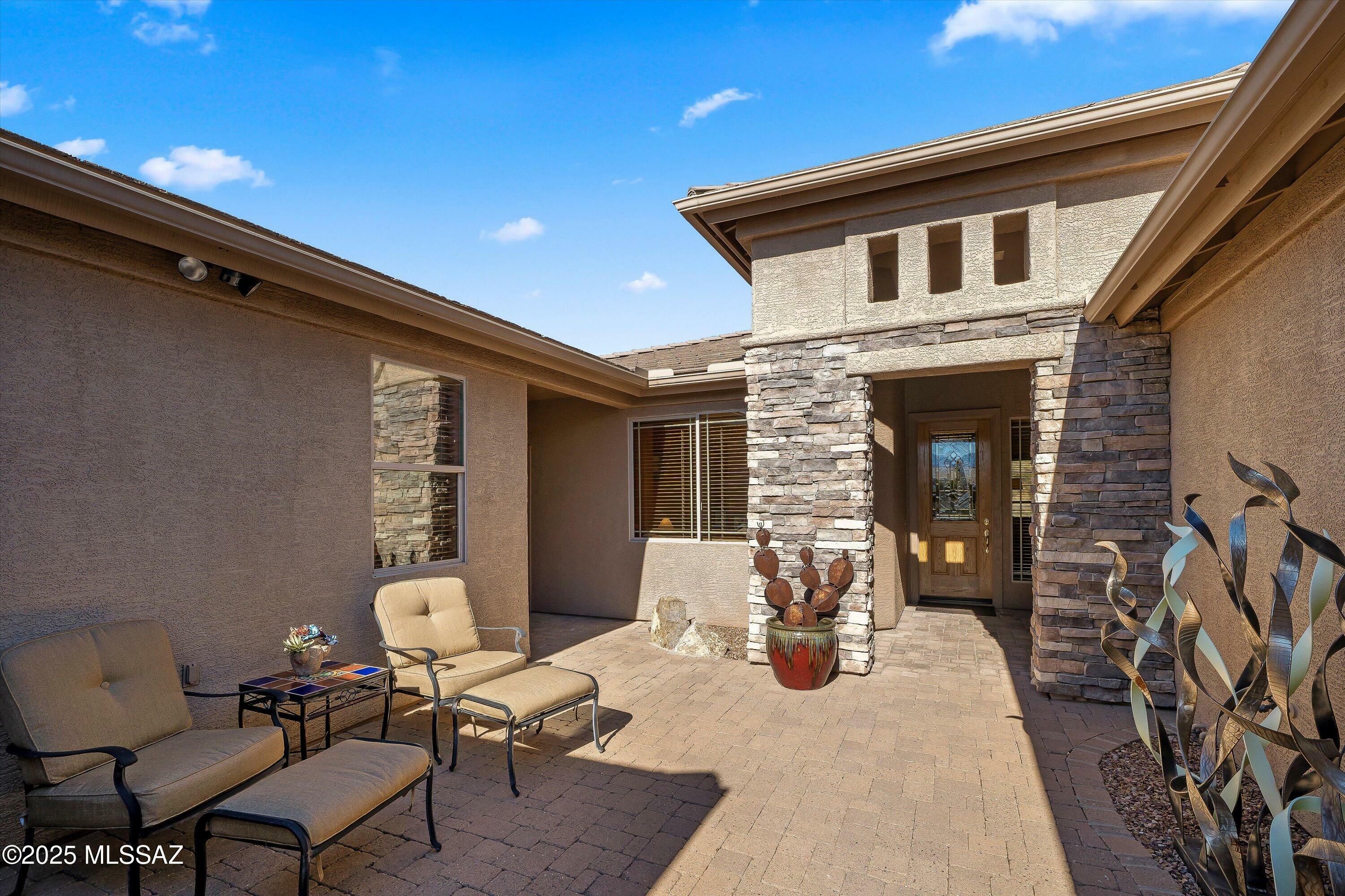 Property Photo:  62596 E Northwood Road  AZ 85739 