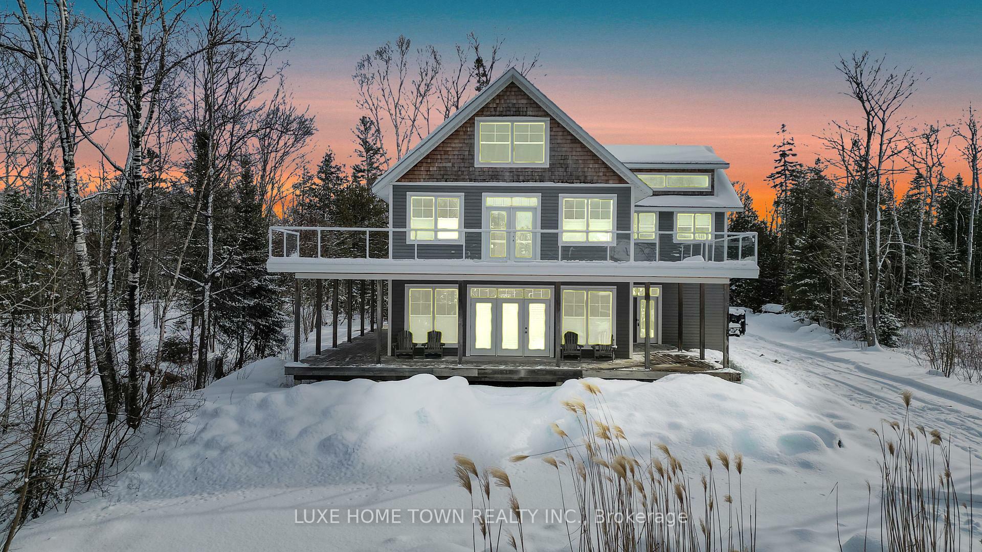 Property Photo: 545 Eckford Avenue ON N0H 2L0