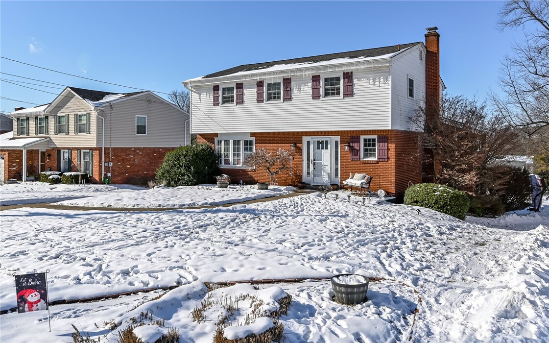 Property Photo:  2717 Wooster Drive  PA 15101 