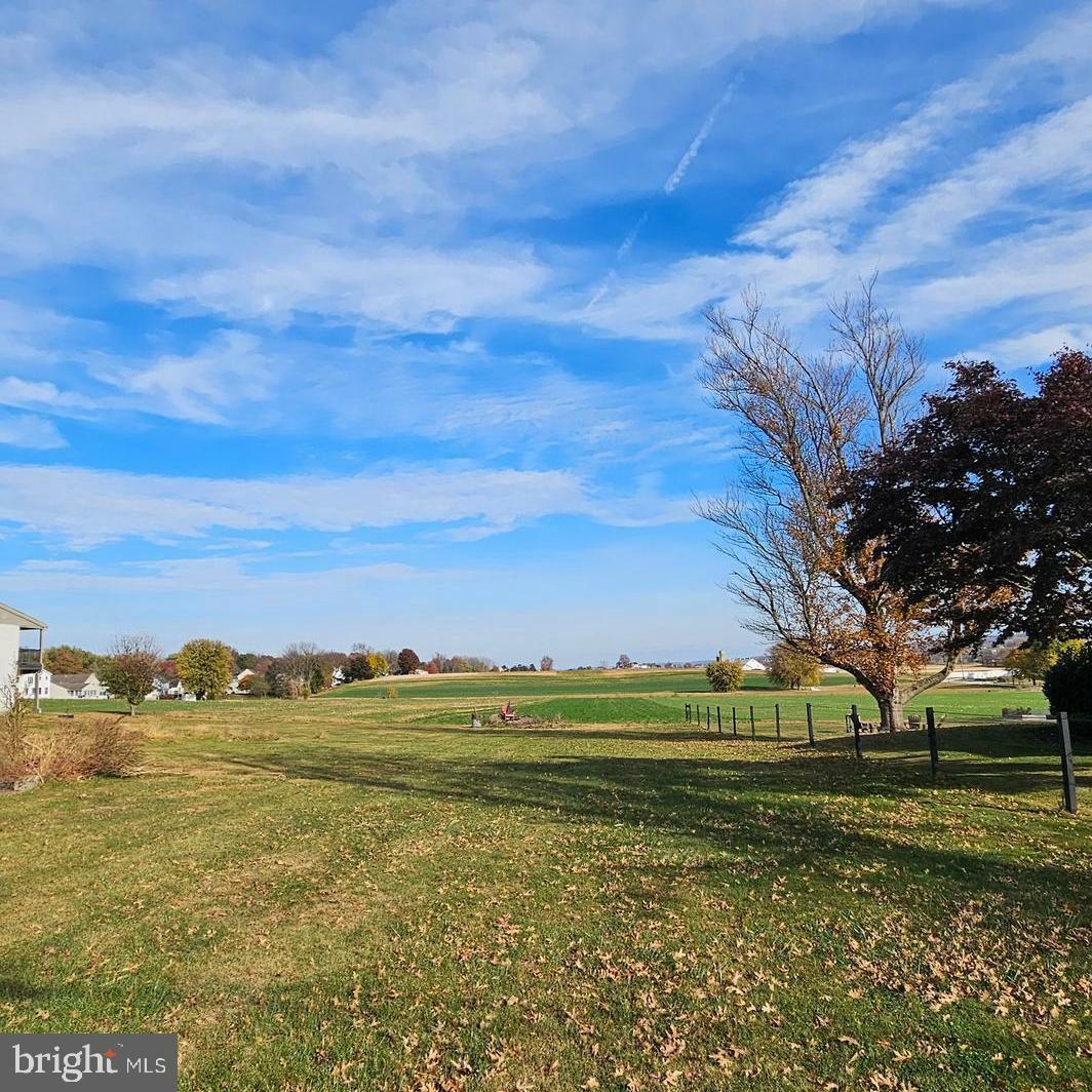 Property Photo:  321 May Post Office Road  PA 17579 