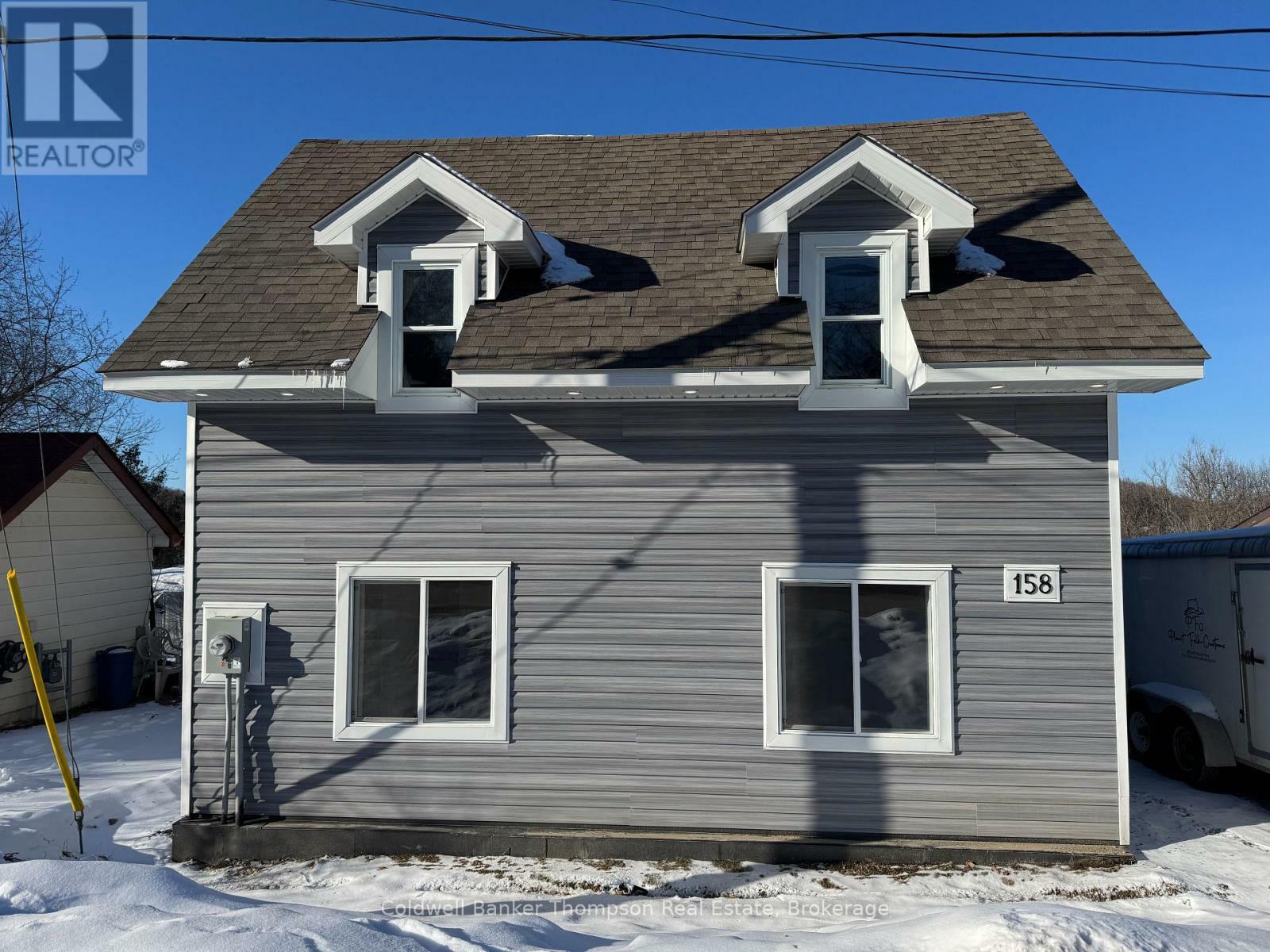 Photo de la propriété:  158 Main Street West  ON P1H 1X8 