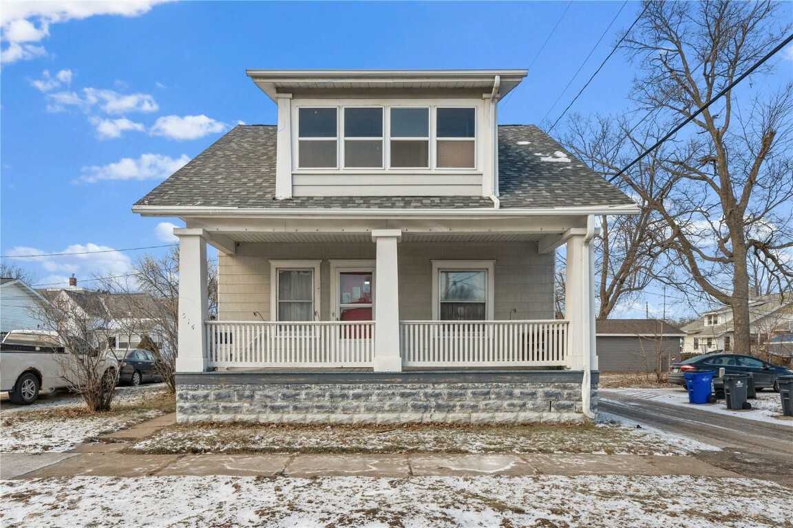 Property Photo:  514 9th Street NW  IA 52405 