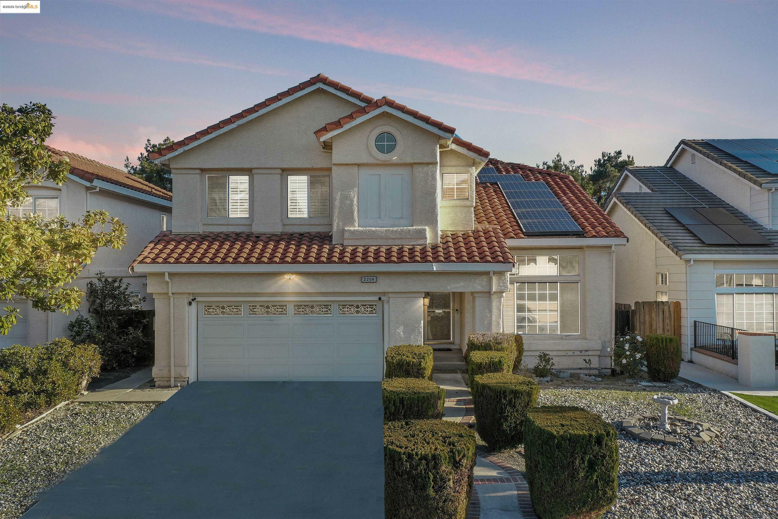 Property Photo:  2209 Koa Ct  CA 94509 