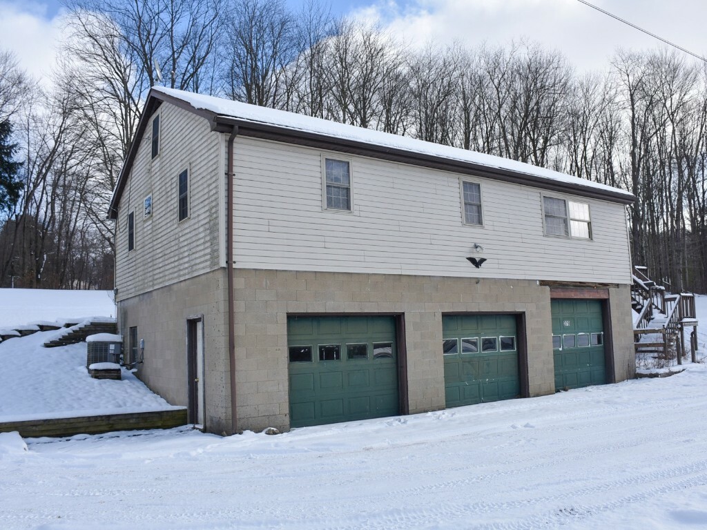 Property Photo:  379 Fairview Road  PA 16124 