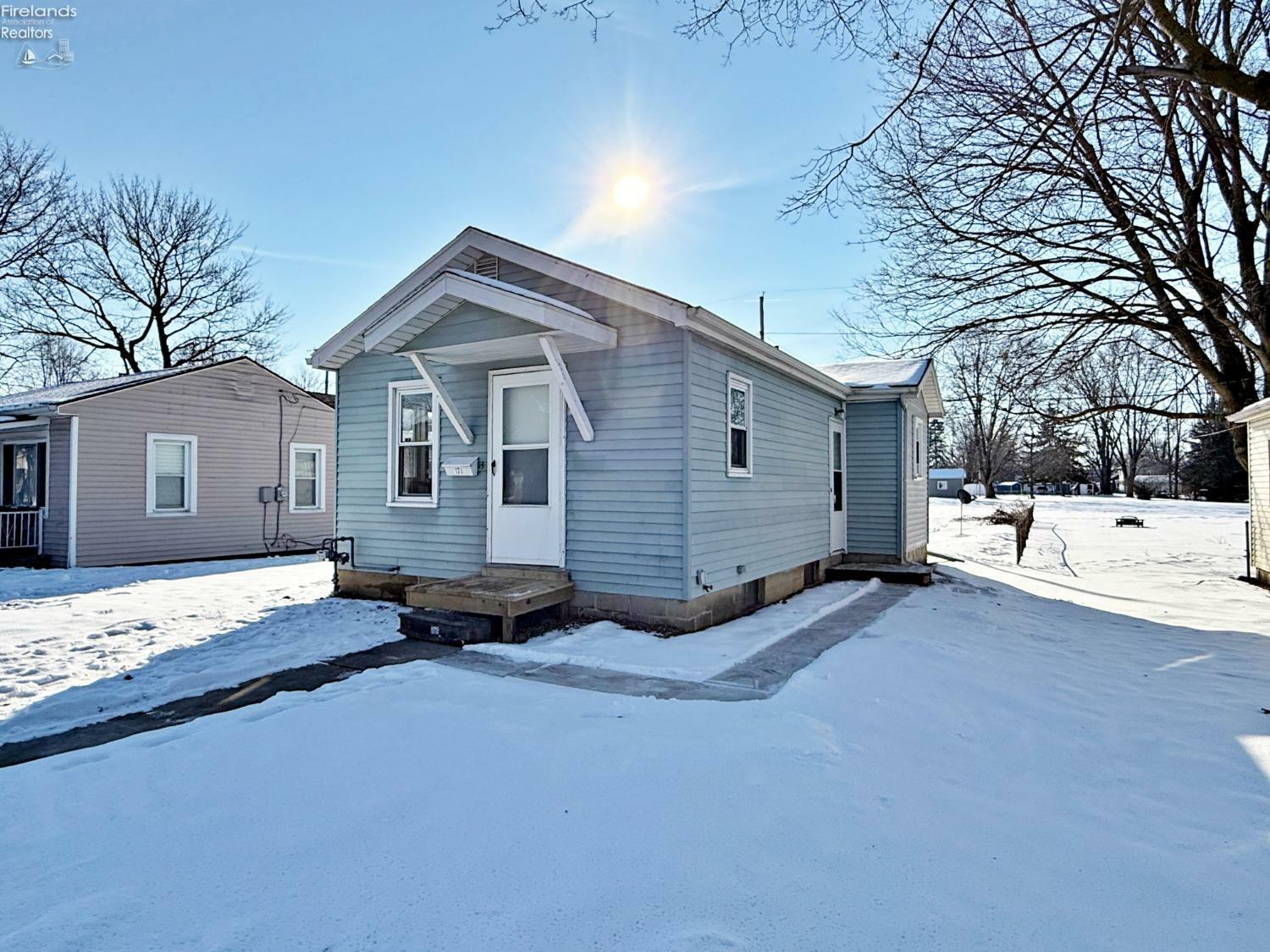 Property Photo:  171 1st Avenue  OH 44883 