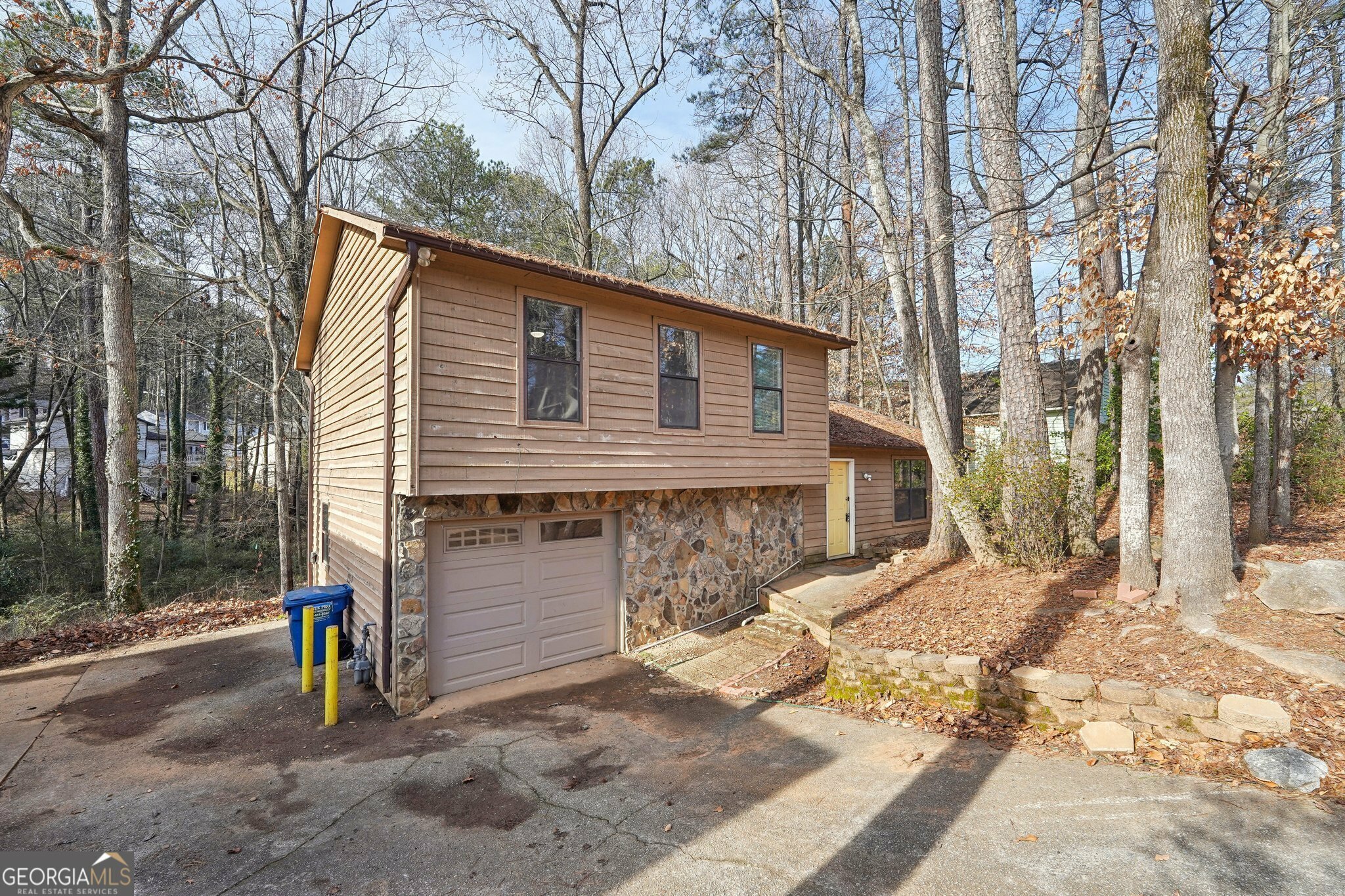 Property Photo:  1482 Kings Ridge Drive  GA 30093 