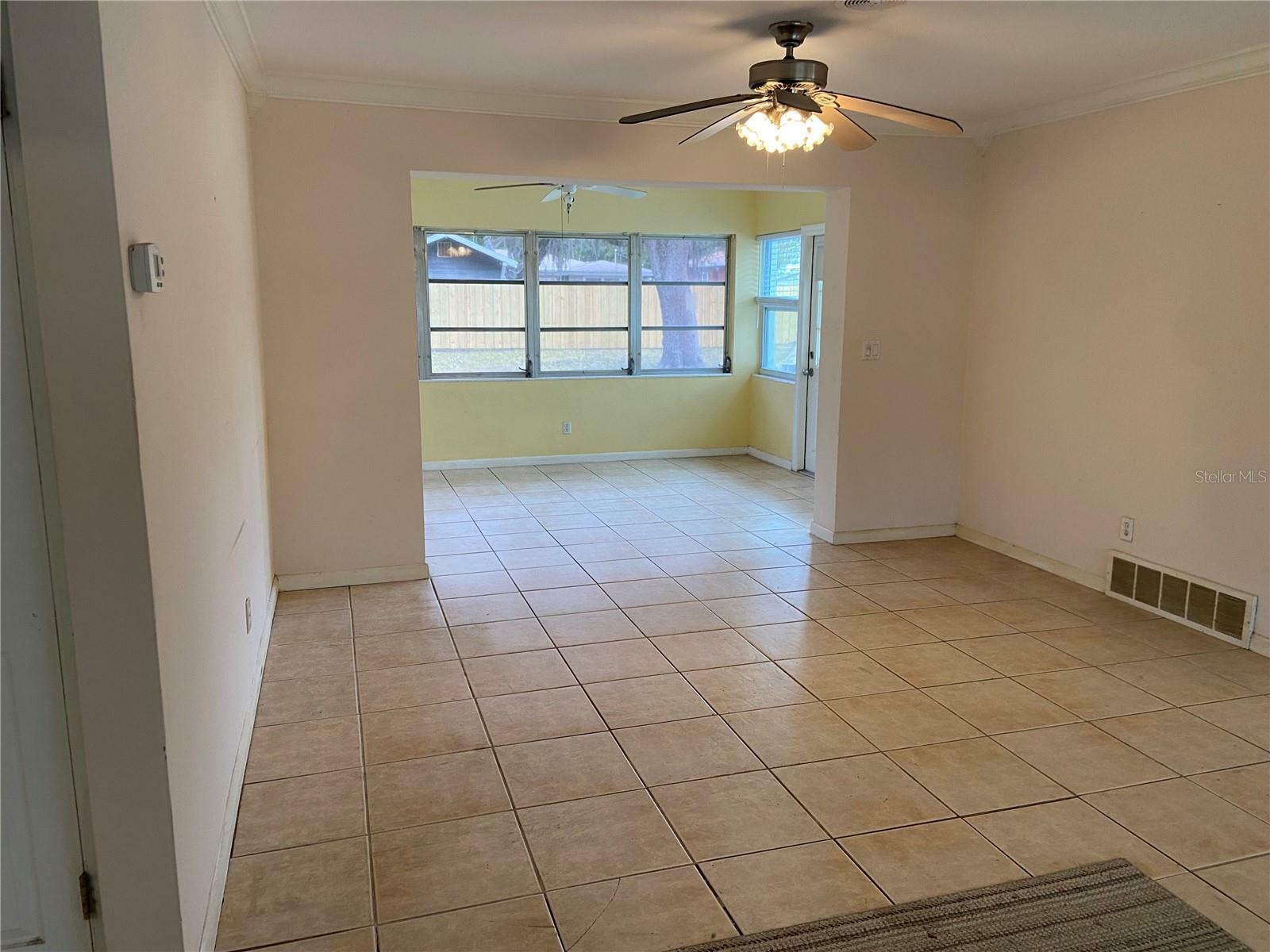 Property Photo:  1701 Velma Drive N  FL 33770 