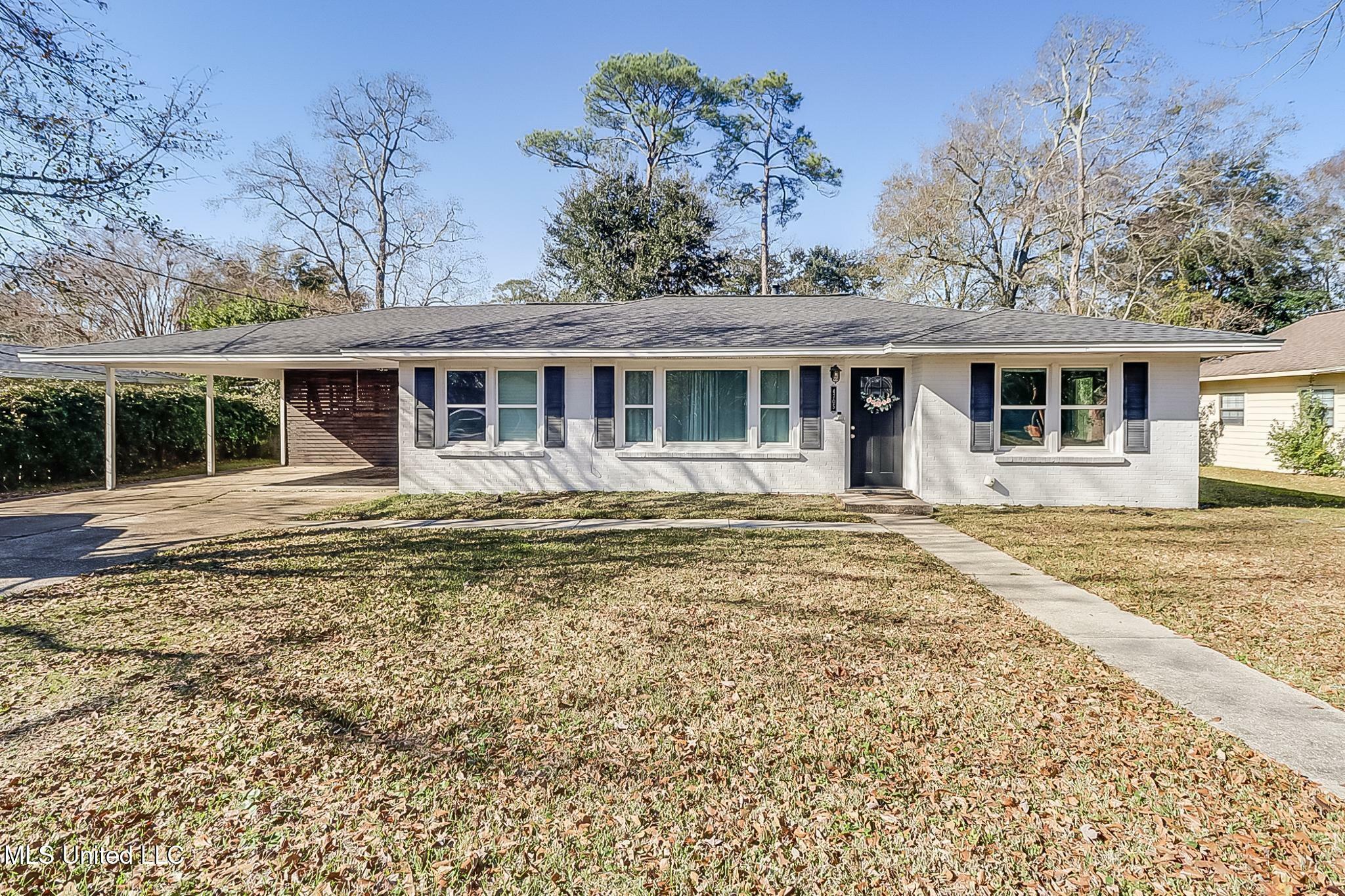 Property Photo: 4705 Courthouse Road MS 39507